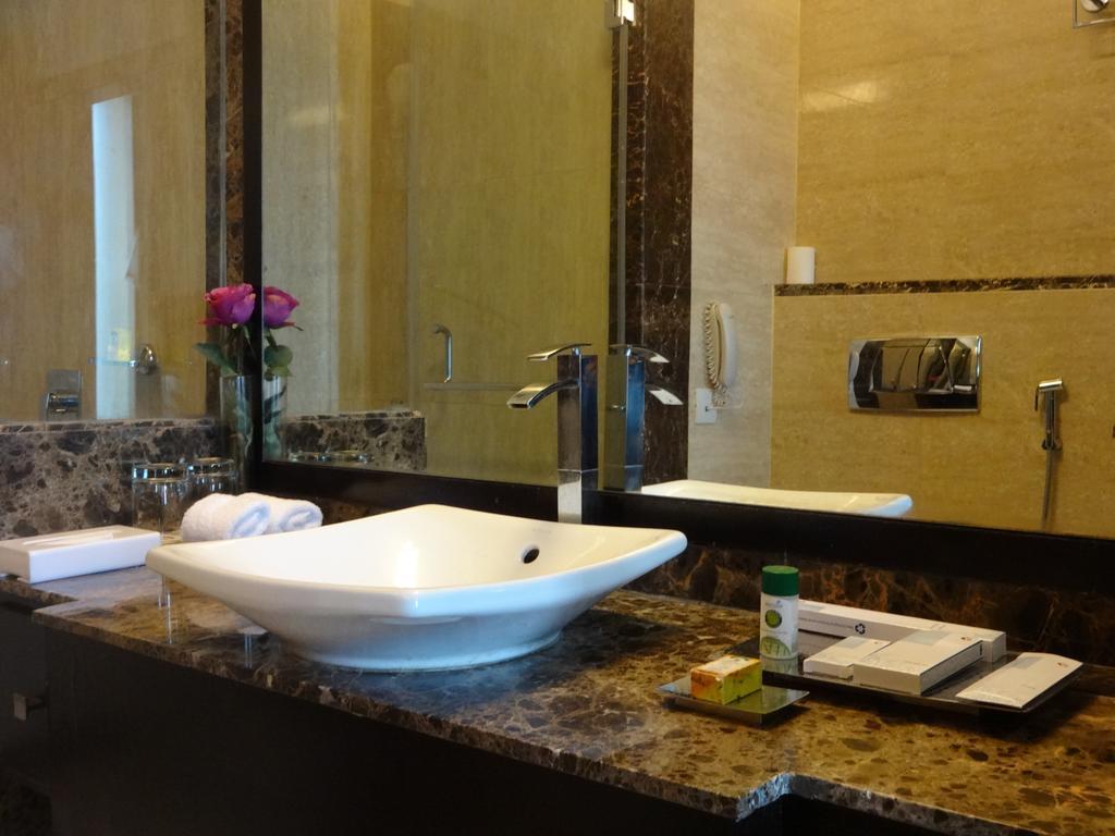 Fortune Park Orange, Sidhrawali, Gurugram - Member Itc Hotels' Group Bhiwadi Dış mekan fotoğraf