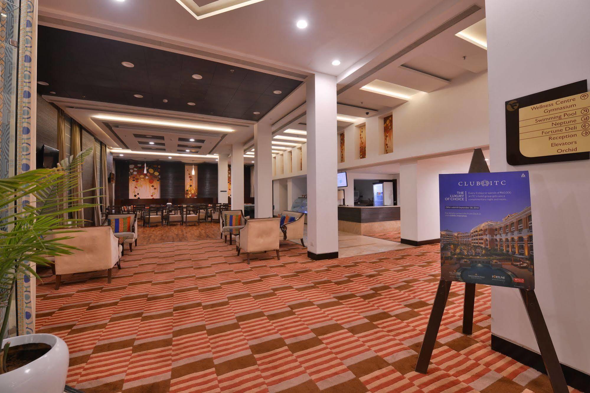Fortune Park Orange, Sidhrawali, Gurugram - Member Itc Hotels' Group Bhiwadi Dış mekan fotoğraf