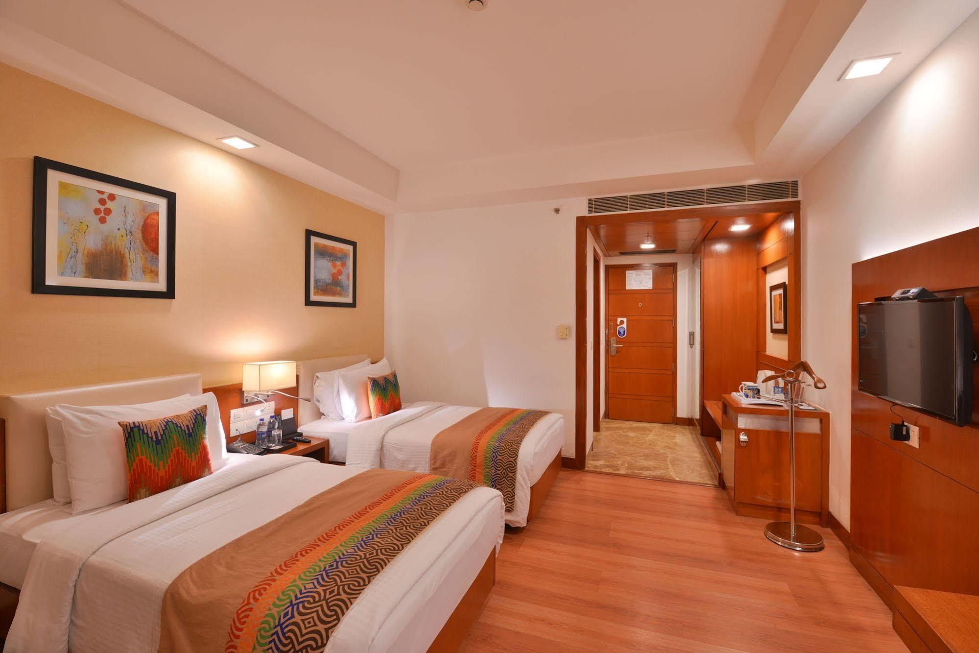 Fortune Park Orange, Sidhrawali, Gurugram - Member Itc Hotels' Group Bhiwadi Dış mekan fotoğraf